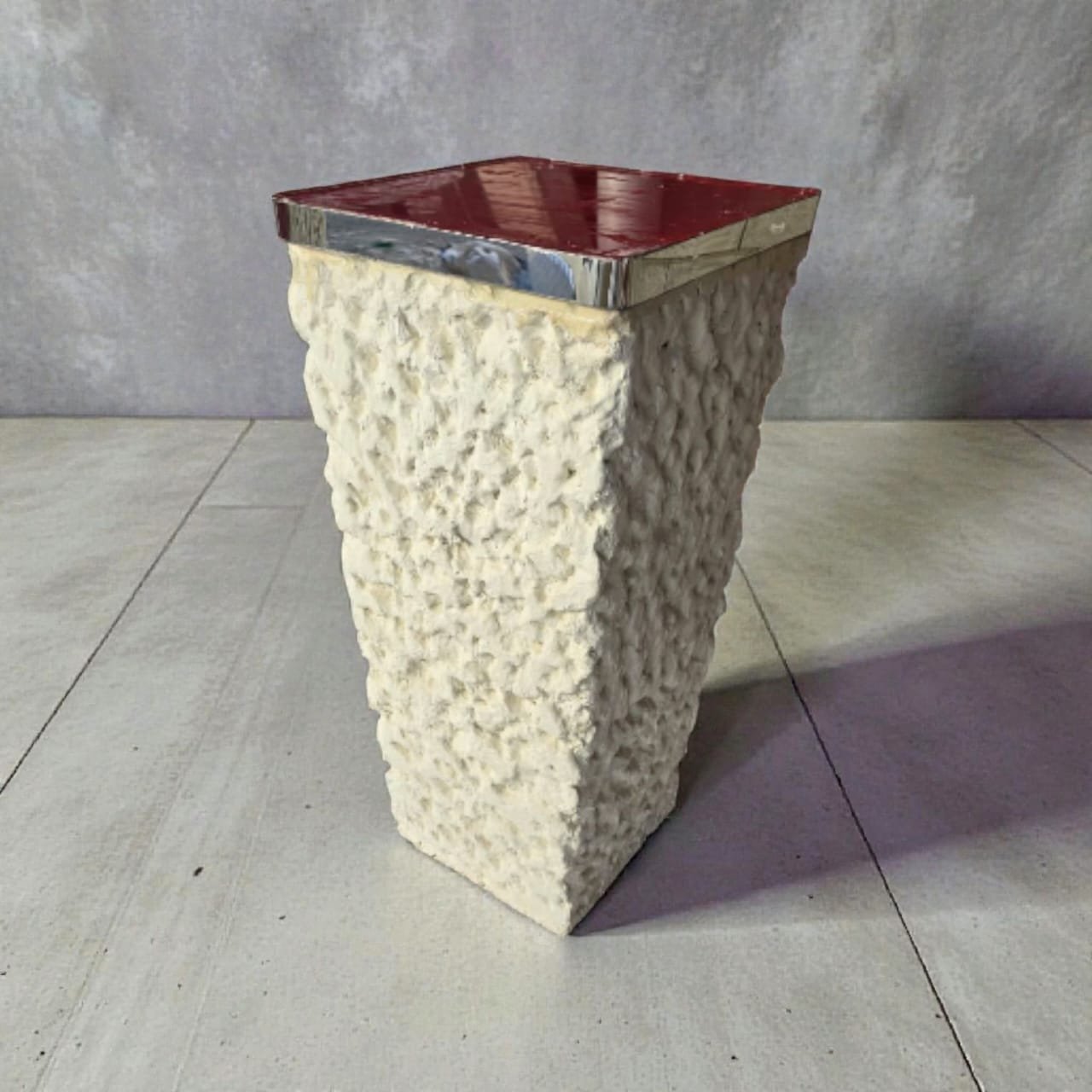 WhatsApp Image 2025-12-08 at 09.39.48